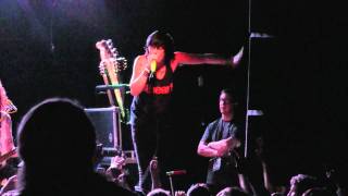 2011.04.09 Sleeping With Sirens - In Case of Emergency, Dial 411 (Live in Chicago, IL)