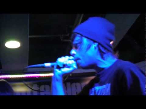 ANGRY WHITE ELEPHANT - 11.2.2012 - RUMORS - CORNERCRUSH -