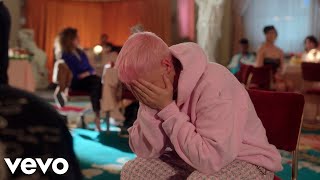 Justin Bieber &amp; benny blanco - Lonely (Music Video)