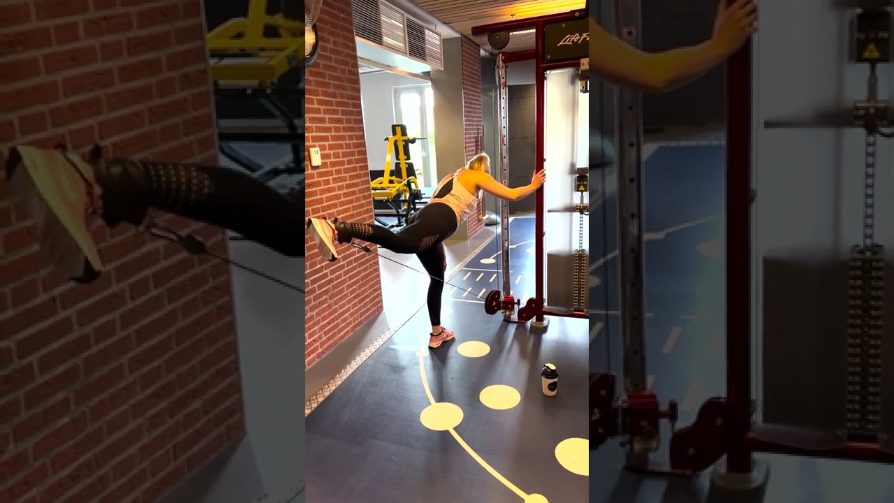 How to: Cable Glute Kickback - Shakement workout