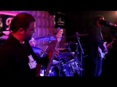 Danilo Petrovic Trio - Mucanj