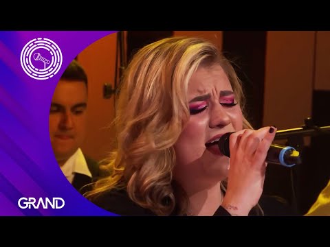 Varja Topalovic - VAZDUH KOJI DISEM - Ork. NNK - Live Performance (Grand Production)