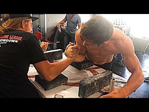 Super Buck armwrestling