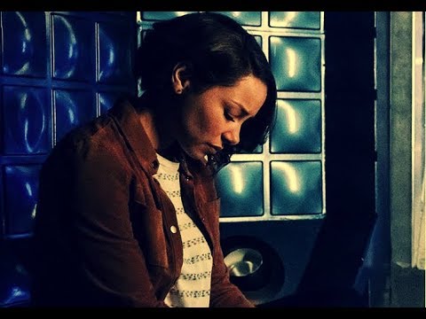 The Flash ⚡ Nora Running Away From Godspeed ⚡ Three Days Grace - Running Away