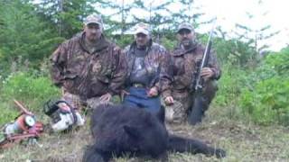 preview picture of video 'Headhunter Adventures Bear Hunting'