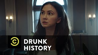 Drunk History - Maya Lin Designs the Vietnam Veterans Memorial