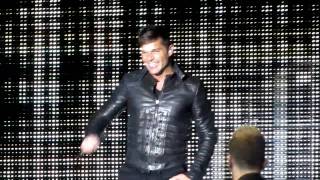Ricky Martin  - Barcelona Junio 2011 - Intro Será Será
