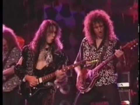24- Steve Vai, Brian May & Joe Satriani - Liberty - Live At Sevilla 1991