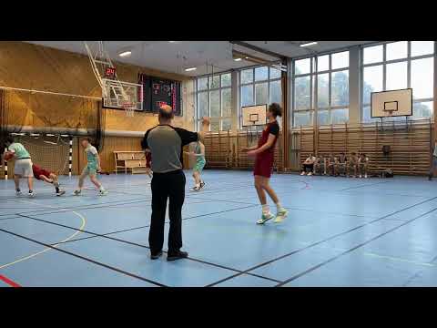 KFUM Central P07 vinröd - Fryshuset Basket