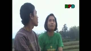Download lagu lagu dangdut Kuansing GADI SAMPAROLA mp3