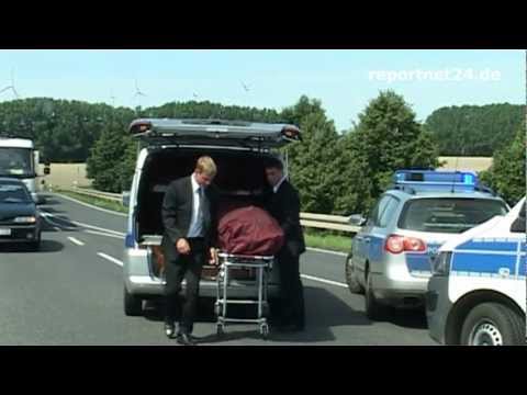 1 Tote bei Schweren Unfall nahe Wustermark - Havelland