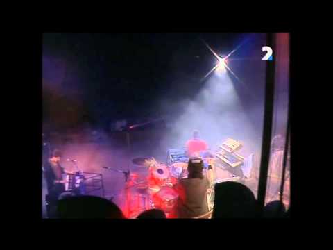 Vašo Patejdl - Umenie žiť, Trištvrte na jeseň (live)