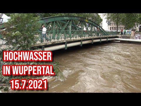 Hochwasser / Flutkatastrophe & Aufräumarbeiten in Wuppertal-Elberfeld - 15.7.2021