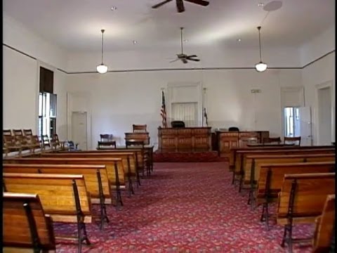 Illinois Adventure 1408 "Putnam County Courthouse"