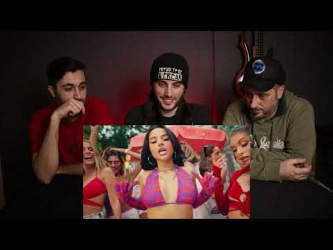 Maria Becerra, Becky G - WOW WOW // Disgusting Reacciona