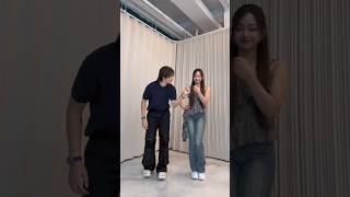 Download lagu dear love dance challenge dita karang & oak shoe khan 🥰🎀💕#ditakarang #oaksoekhan #dita #dearlove mp3