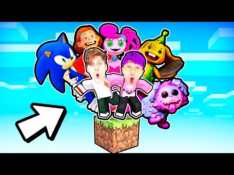 CRAZIEST MINECRAFT CHALLENGES EVER! (LAST TO LEAVE CIRCLE, POP IT WORLD, ONE COLOR FOOD, & MORE!)