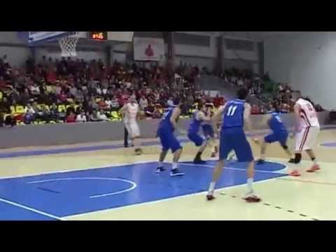 Basketbal Extraliga - MBK Rieker Komárno - Karlovka Bratislava