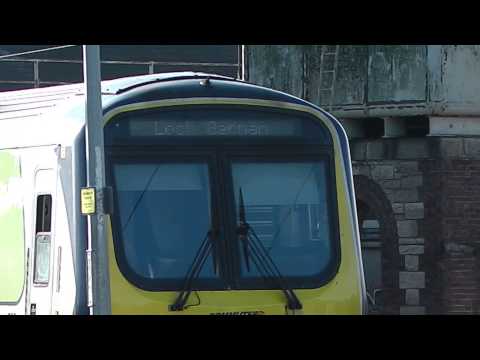 IE Class 29000 DMU with a messed up display