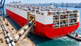 El buque gigante que transporta cientos de camiones: ¿cómo carga tantos y sigue 