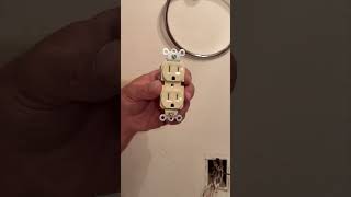DIY Electric Outlet Replacement / Reverse Polarity Fix