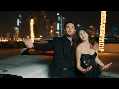 Alex & Anait Pogosian- Nayum em achqerid