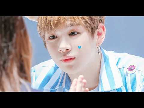 Wanna One Kang Daniel Soo Adorable !!