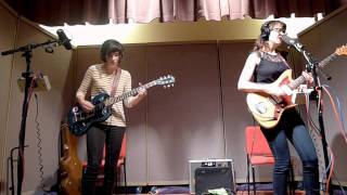 Wild Flag performs Nothing on Sound Opinions