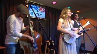 Ruthie Collins plays Ramblin Man in the WFMS Acoustic Lounge