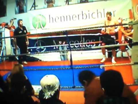 hekuran avdylaj   kik box (istog) ne Linz