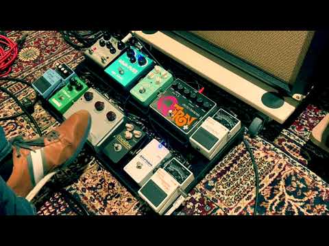 Two-Rock Traditional Clean - messing with pedals