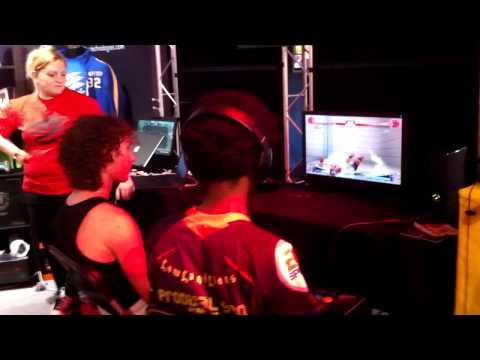 Dreamhack Winter 2011 - Can U Beat the Pro? (Super Street Fighter IV AE) w/ Ryan Hart
