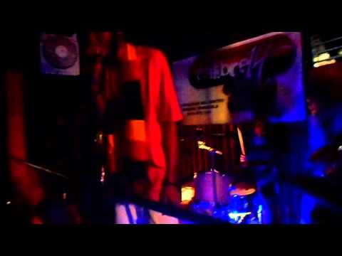 31.05.13 IJAHDAN TAURUS.BOB MARLEY TRIBUTE. PLAYA BAR.AFRICA UNITE