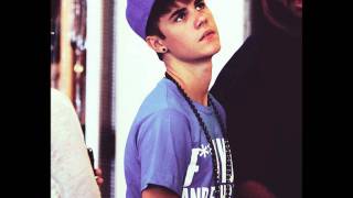 Chris Brown ft Justin Bieber - Ladies Love Me :)