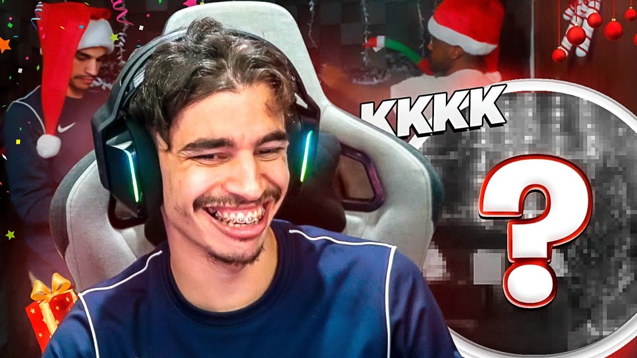 BISTECONE MONTANDO SUA ARVORE DE NATAL!