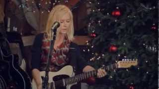 "Leavin'"   Shelby Lynne With Daryl Hall