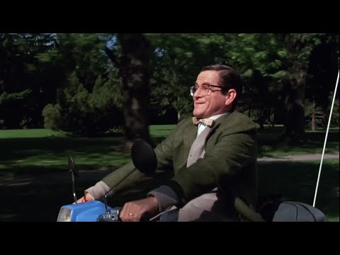 Police Academy 3 - Sweetchuck Moped Supercut