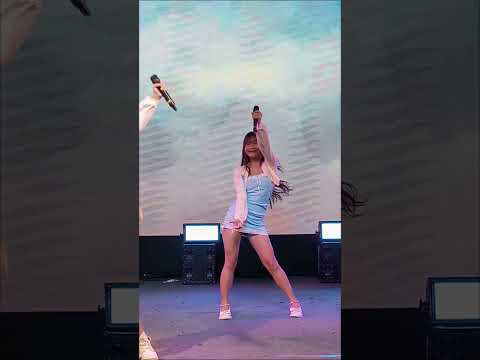The Journey - Praew The Glass Girls[Fancam] | Anata no Sora @The Street Ratchada 12 Aug, 2023