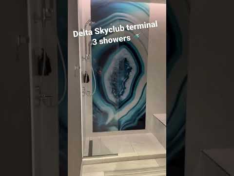 Já se perguntou como são os chuveiros no novo delta skyclub do LAX?!