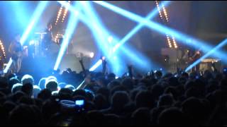 Arctic Monkeys - I Want It All live @ Forest National 2013 ( Bruxelles / Belgique)