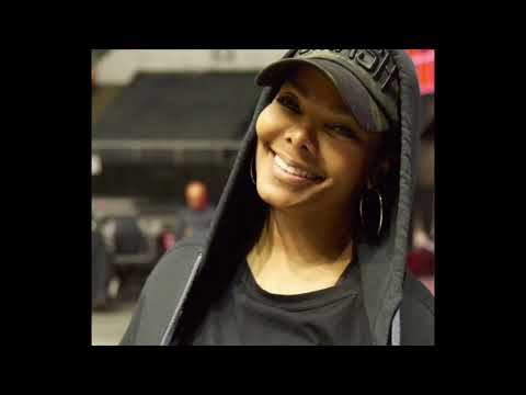 Ludacris Freestyles as He hits the Stage with Janet Jackson