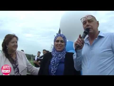 NIJKERKERVEEN - kunstgrasveld Veensche Boys geopend