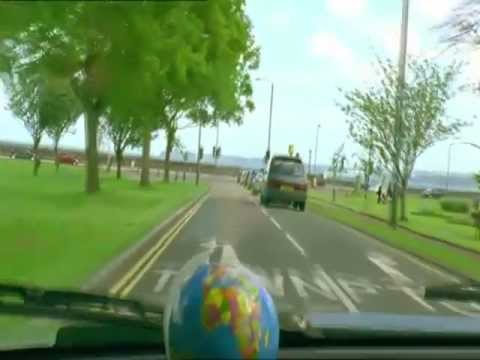 Metronomy - Heartbreaker (Kris Menace Remix) (Offical)