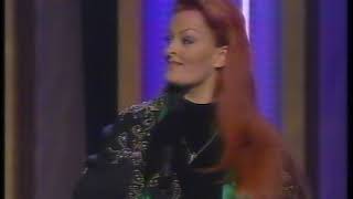 Wynonna Judd | Don't Be Cruel &amp; All Shook Up  | CMA Awards (1998) feat. Travis Tritt