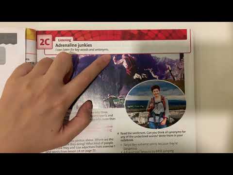 2C. Listening - Unit 2 - Tiếng Anh 10 Friends Global