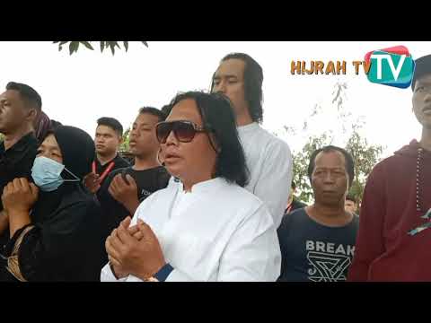 prosesi pemakaman pak ogah TPU JATI RASA BEKASI