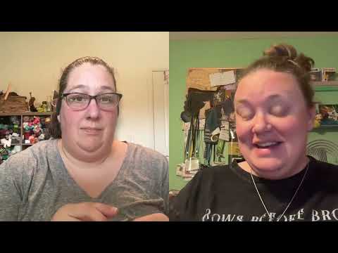 TheKnitGirllls Ep696 - My Brain Is Broken