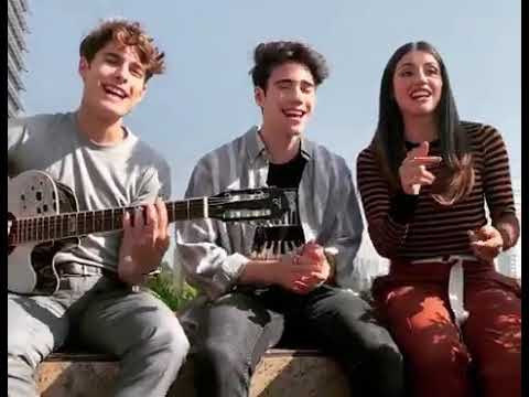 Julio Pena, Guido e Isabela Souza cantam Voy Por Más- Disney Bia