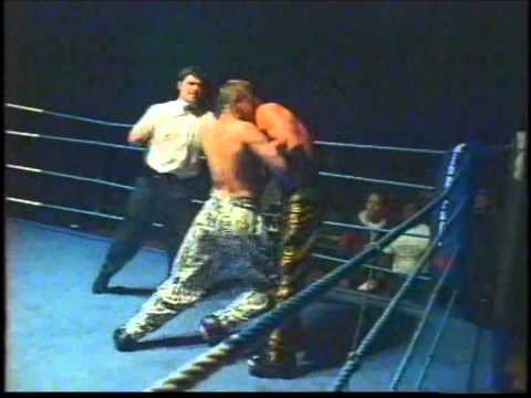 KICKBOXING  Stuart (AWESOME) Green UKCBA Vs Chris Ballard