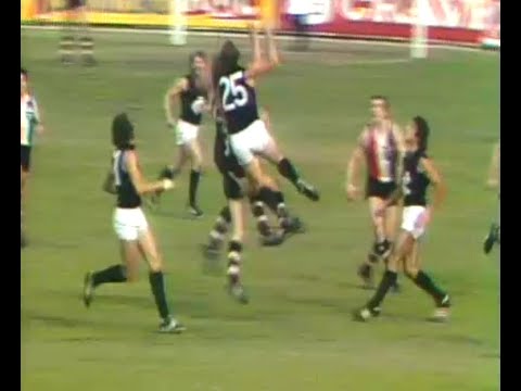 Colour footage of Jezza in 1975/76.